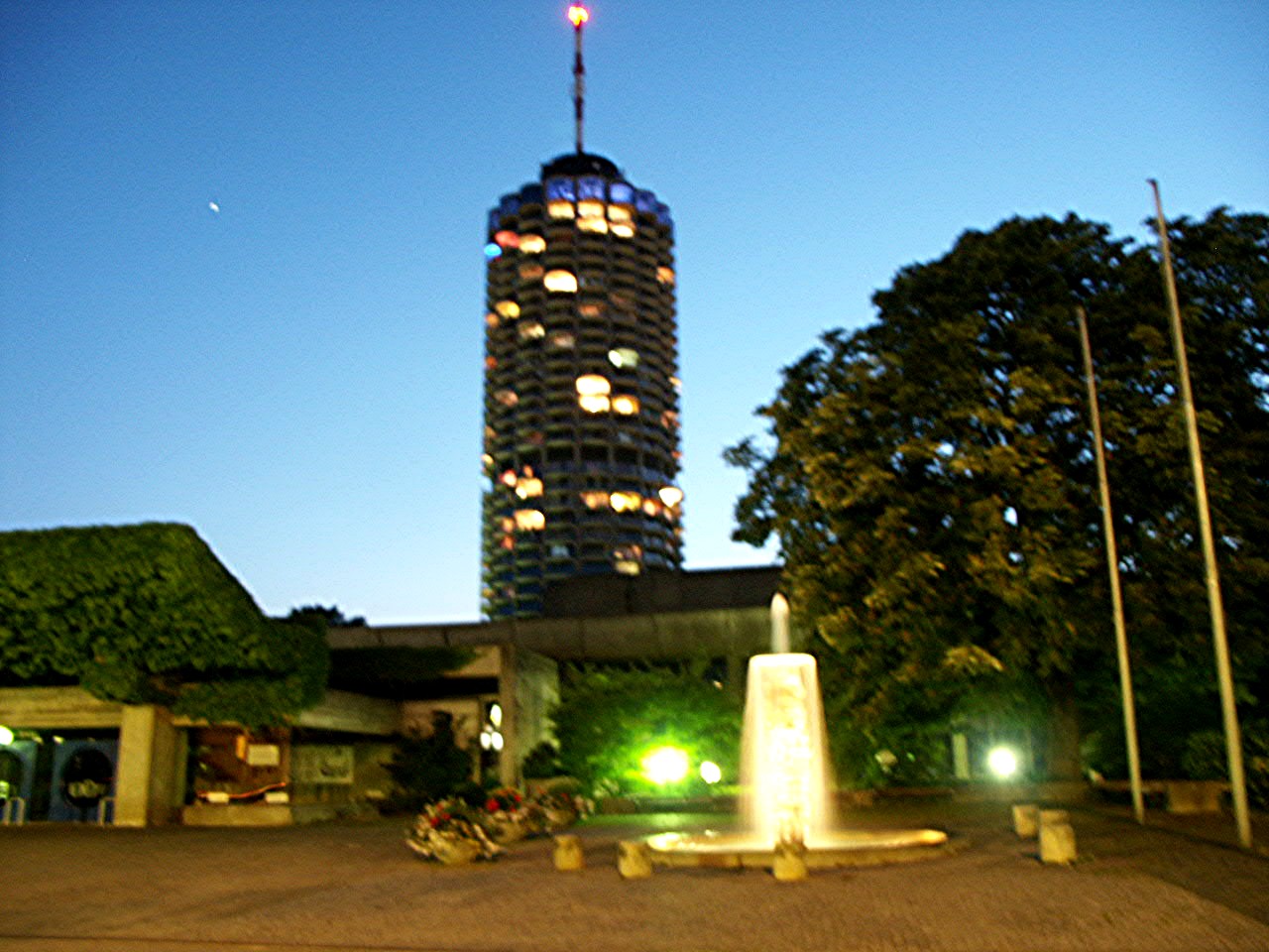 Hotelturm Galerie 1